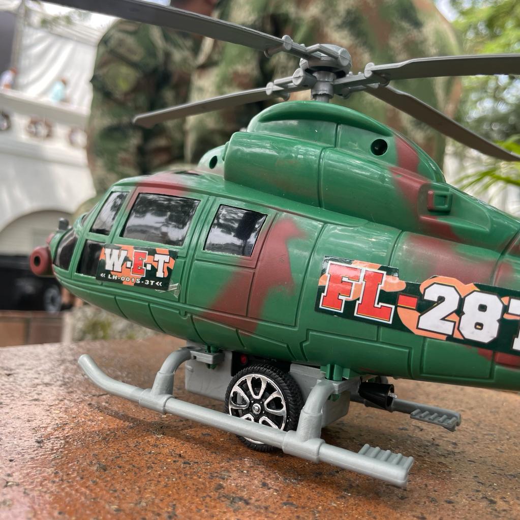 Miniatura 3 de Helicoptero Diseño Militar